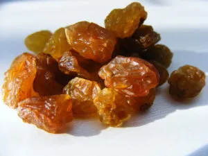 a handful of golden raisins