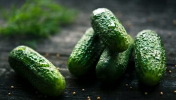 can guinea pigs eat pickles